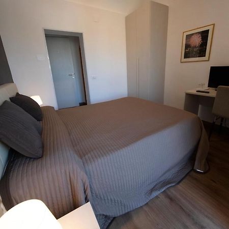 Zurria Rooms Катания Екстериор снимка