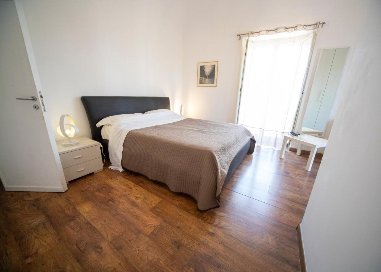 Zurria Rooms Катания Екстериор снимка