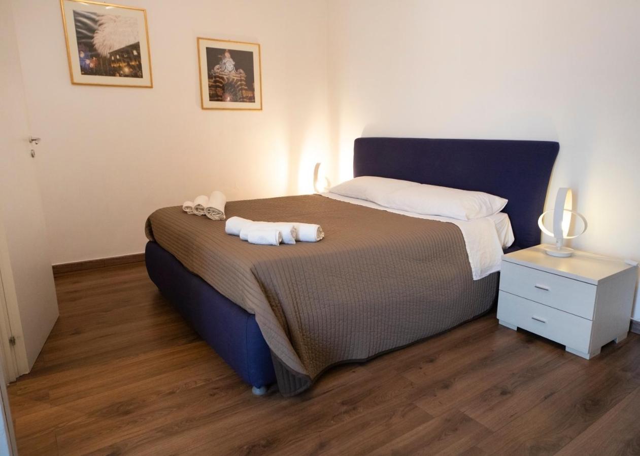 Zurria Rooms Катания Екстериор снимка